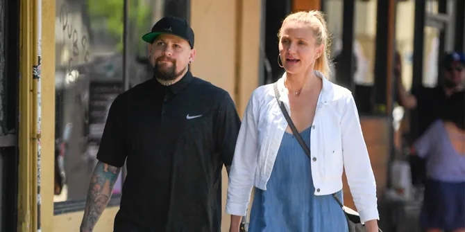 Cameron Diaz &#38; Benji Madden Sambut Kelahiran Anak Pertama Berjenis Kelamin Perempuan, Congrats!
