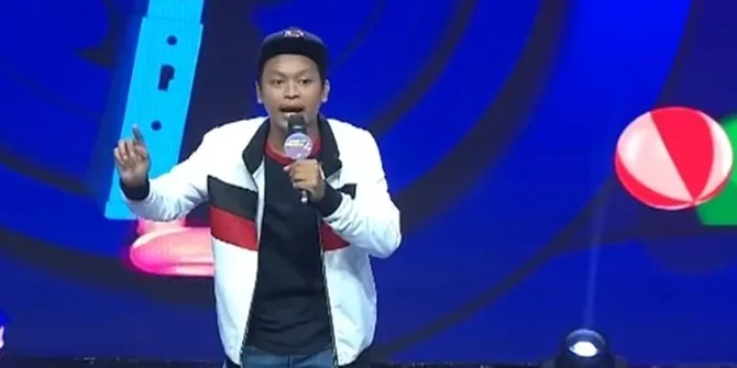 Ceritakan Nasibnya Yang Sempat Gantung Mic, Egi SUCA 4 Dipuji Raditya Dika