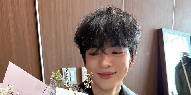 Cha Jun Hwan Tanda Tangan Kontrak Eksklusif dengan Agensi Fantagio