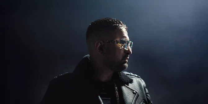 15 Daftar Film Dokumenter yang Tayang di Netflix Oktober 2025, Ada SUZZANNA: RATU ILMU HITAM hingga VICTORIA BECKHAM