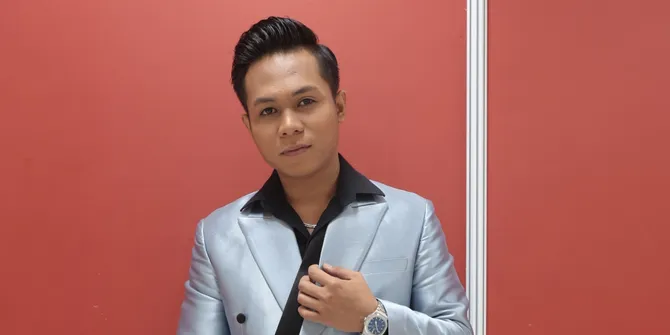 Danil Sumenep Raih 3 Standing Ovation di Dangdut Academy 8, Nyanyikan 'Bulan Bintang'