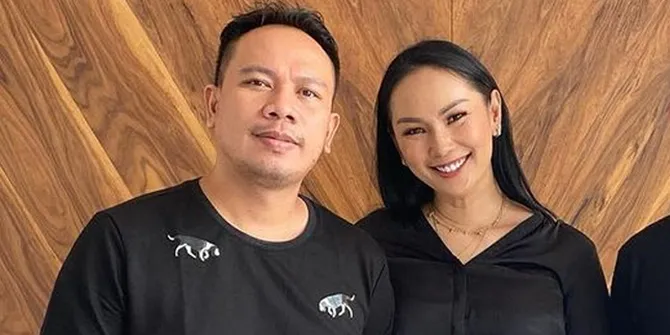 Dari Belut Listrik Cianjur Sampai Lumba-Lumba Kongo, Begini Gombalan Maut Vicky Prasetyo Untuk Kalina Ocktaranny