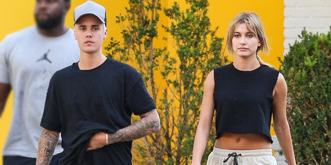 Dekati Kourtney Kardashian Justin Bieber Peluk Hailey