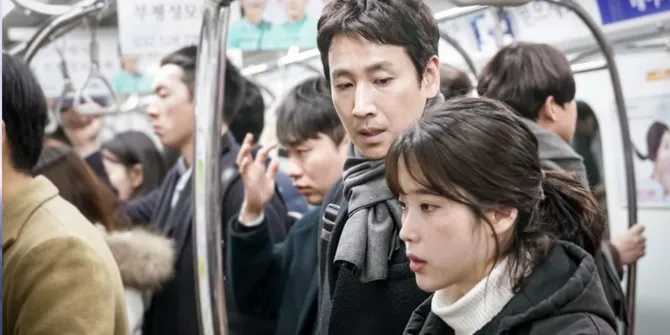Deretan Drama Korea yang Bikin Nangis Brutal, Siap-Siap Banjir Emosi