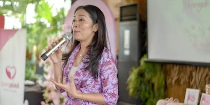 Dewi Lestari Ingatkan Pentingnya Peduli Kanker Payudara, Deteksi Sejak Dini