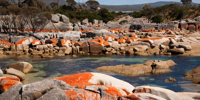 Di Sini Bebatuannya Seakan Menyala!
