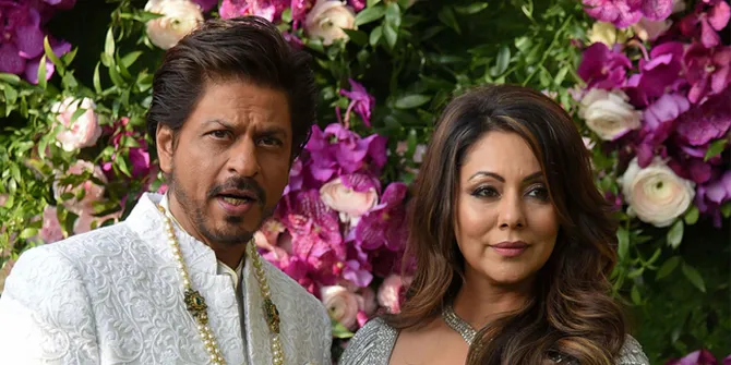 Digosipkan Biseksual, Shahrukh Khan Buka Suara