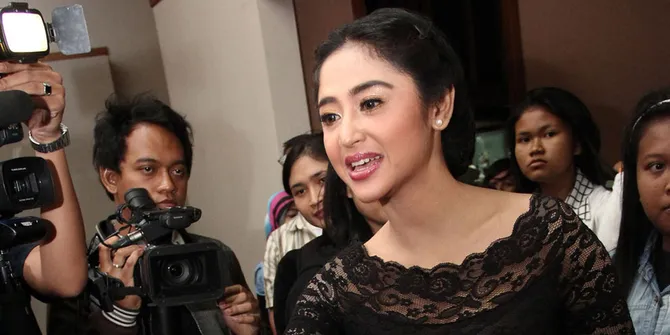 [Eksklusif] Dijemput Paksa, Depe Belum Terima Surat Penangkapan