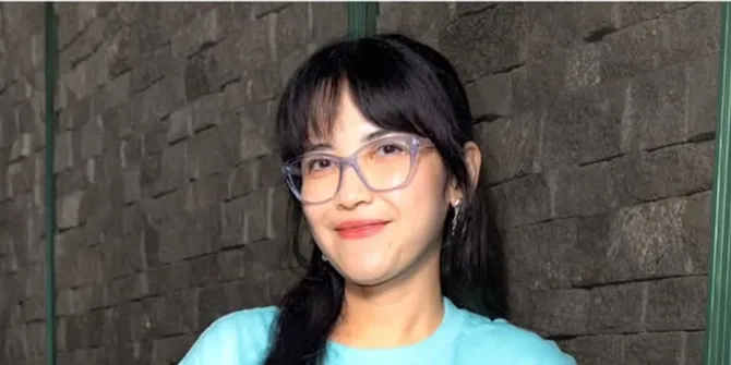 Dinda Kanyadewi Main di Film 'FILOSOFI TERAS', Jadi Bos Sherina Munaf