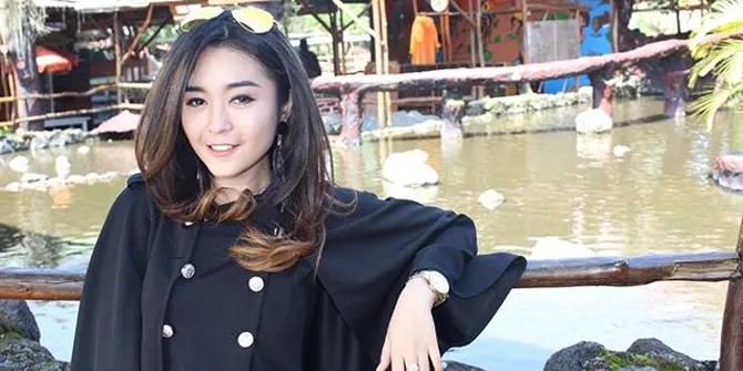 Dinda Permata Mengaku Diteror Fans Fanatik Karena Cemburu