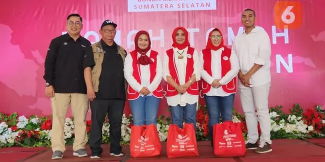 Disaksikan Menhub Budi Karya dan Gubernur Sumut, SCM Emtek Bagikan 1.300 STB Gratis ke Warga Palembang