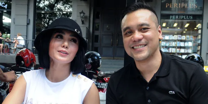 Ditanya Kapan Nikah Dengan Pacar, Yuni Shara: Saya Nggak 