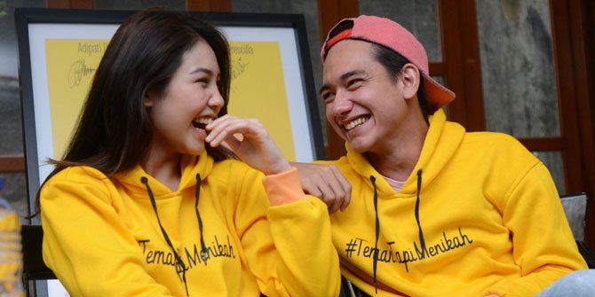 Ditanya Soal Foto Kecup Pipi Vanesha Prescilla, Begini Reaksi Adipati Dolken