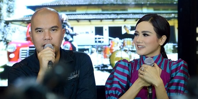 Ditekan Soal Status Nikah, Dhani Akui Belum Resmi Dengan 