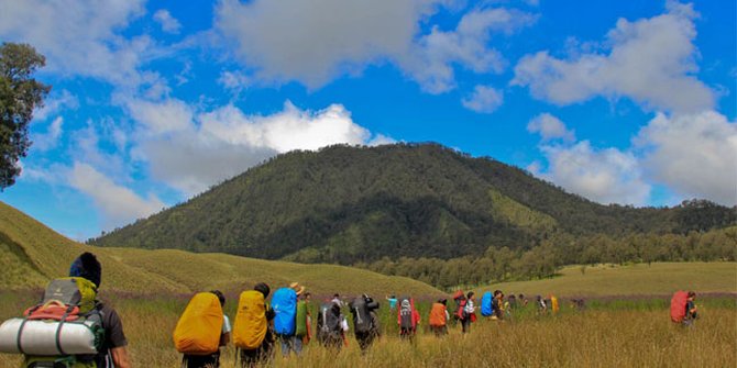 Ditemukan Tewas di Semeru Dania Sempat Dilarang Naik 