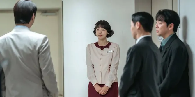Drama UNDERCOVER MISS HONG dan Park Shin Hye Pimpin Popularitas di Minggu Ini