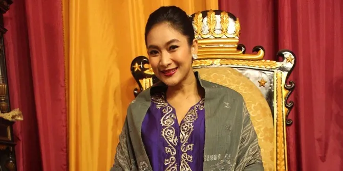 [Eksklusif] Happy Salma Ungkap Belahan Hatinya Yang Kedua, Siapa?