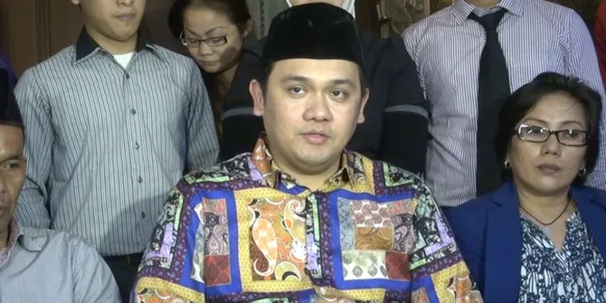 Farhat Abbas: Makanya Jauhi Zinah! Jangan Tiru Gue