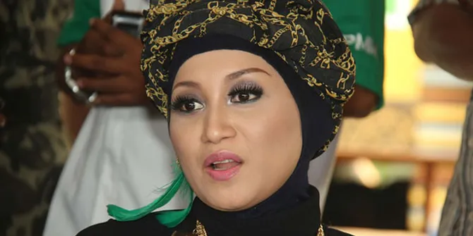 Fathanah Cuek Permintaan Bilik Cinta Septy Ditolak KPK