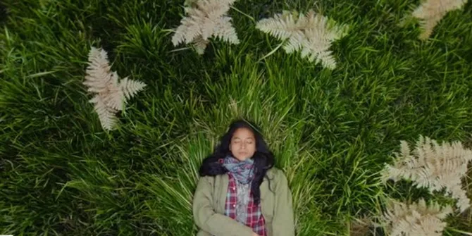 First Look Film EMPAT MUSIM PERTIWI Rilis, Putri Marino dan Arya Saloka Kembali Reuni