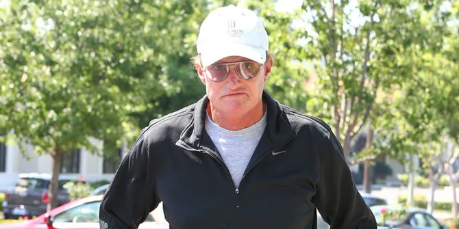 [FOTO] Bruce Jenner Muncul Sebagai Wanita di Cover Vanity Fair