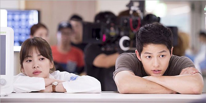 FOTO: Song Joong Ki - Song Hye Kyo Ketahuan Belanja di Paris, Untuk Keperluan Nikah?