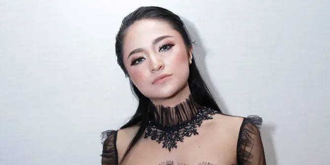 Gara-Gara Jadi Pelakor, Marshanda Sampai Didatangi Ibu-Ibu