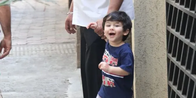 Gaya Rambut Baru Taimur Ali Khan, Jabrik Bikin Gemas!
