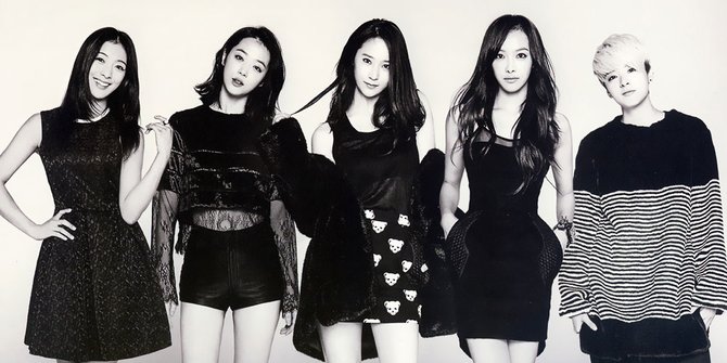 Girlband Korea f(x) Bakar Kitab Injil di MV 'Red Light'? - KapanLagi.com