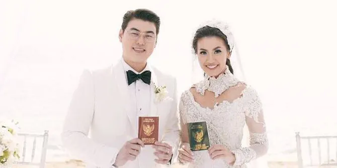 Ibunda Asty Ananta Ungkap Suami Putrinya Tak Pernah Silaturahmi