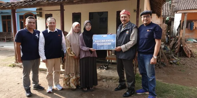 Impian Arini dan Doa Ibu, Bersambut Kuliah Gratis di FISIP Universitas Brawijaya
