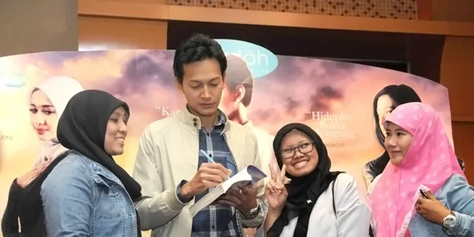 Ini Hadiah Fedi Nuril Untuk Penonton 'SURGA YANG TAK DIRINDUKAN'