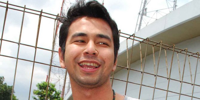 Inilah Kronologi Penggerebekan Rumah Raffi Ahmad Inilah Kronologi Penggerebekan Rumah Raffi Ahmad