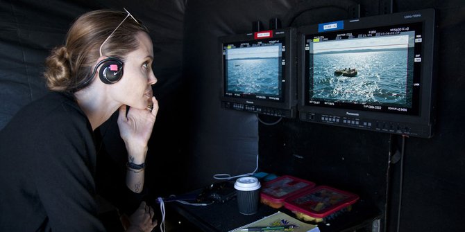 Intip Karya Inspiratif Terbaru Angelina Jolie Berjudul 'UNBROKEN'