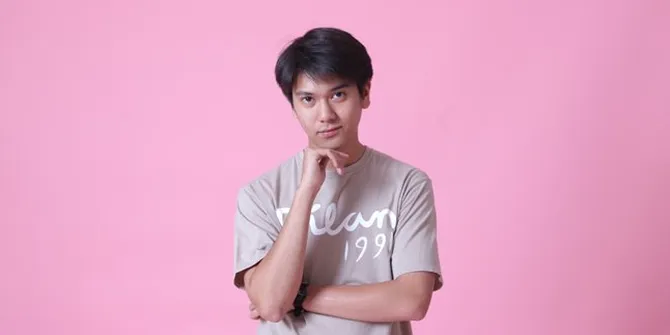 Iqbaal Ramadhan Tulis Lagu Sendiri untuk Soundtrack Film 'MILEA: SUARA DARI DILAN'