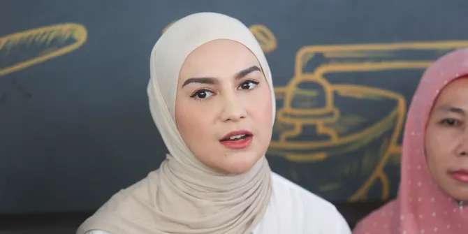 Irish Bella Belum Jenguk Ammar Zoni yang Kini Berada di Tahanan Atas Kasus Narkoba