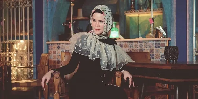 Jadi Korban Dugaan Penipuan, Angel Lelga Rugi Hingga Miliaran Rupiah