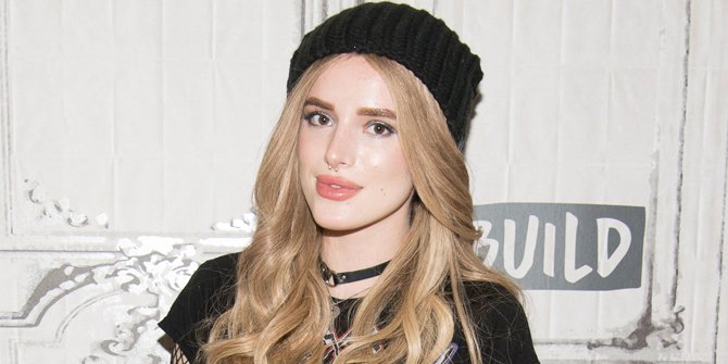 Jadi Model  Majalah Pria  Dewasa  Bella Thorne Nekat Berpose 