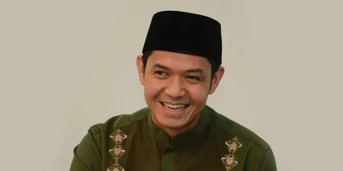 Jadi Ustaz di Bulan Ramadan, Dude Herlino Hijrah ke Kota