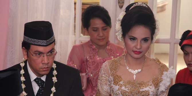 Jalani Akad Nikah Melvy Noviza Jaenal Galau KapanLagi com