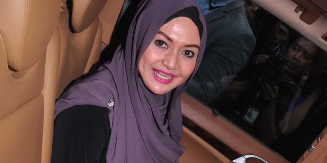 Jalani Pemeriksaan, Edies Adelia Bantah Jadi Tersangka