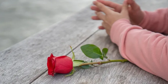 Jangan Terkecoh! Temukan Tanda-Tanda Love Bombing dalam Hubunganmu, Termasuk Kasih Sayang yang Berlebihan!