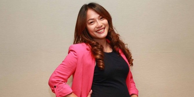 Janin Dalam Kondisi Sungsang, Jenny Cortez Sempat Ingin 