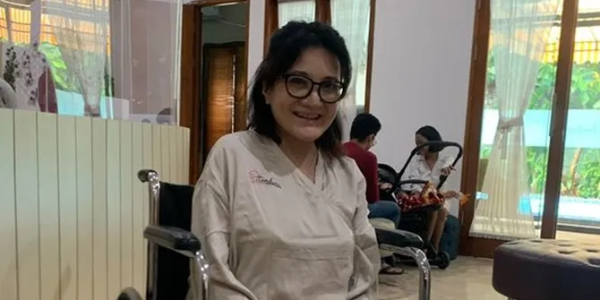 Jawab Komentar Netizen yang Tak Percaya Bisa Melahirkan Normal di Usia 42 Tahun, Kiki Amalia: Jika Allah Berkehendak, Apapun Akan Terjadi