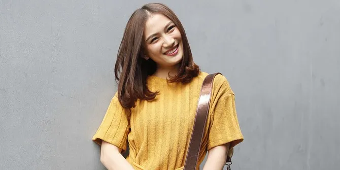 Jelang Menikah, Melody Nurramdhani ex JKT48 Gelar Bridal Shower Bareng Sahabat