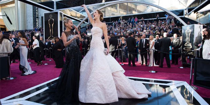 Jennifer Lawrence Akui Tak Nyaman Berada di Red Carpet