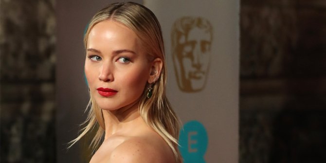 Jennifer Lawrence Ternyata Masih Memendam Cinta Pada Sang Mantan