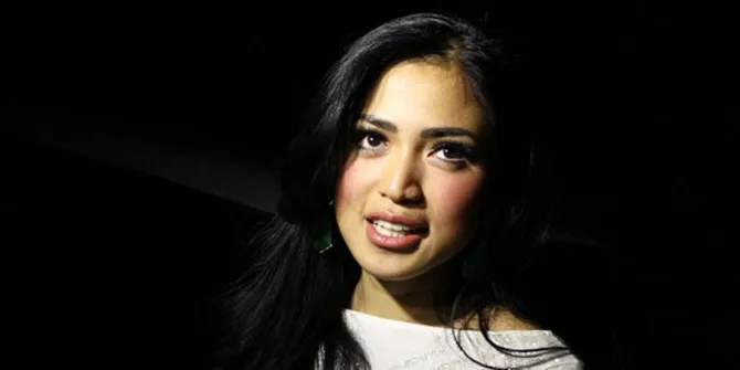 Jessica Iskandar Ingin Berikan 'Jedar' ke Tangan Ariel Langsung