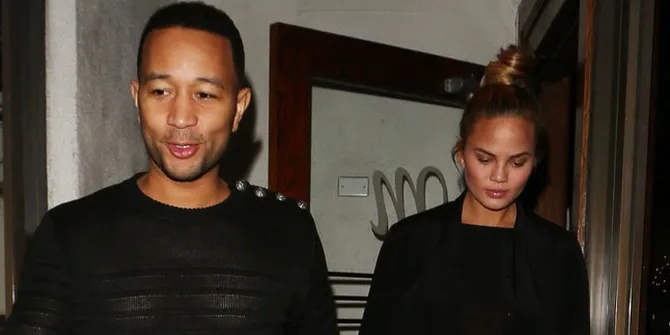 John Legend Ultah, Chrissy Teigen Beri Ucapan Super 