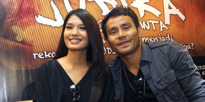 Judika - Duma Riris Siapkan Cincin Nikah Warna Hitam 